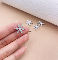 18K Gold Filled Flower Charm Connector, Flower Connector, CN366B