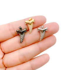 Shark Tooth Charm Pendant, 18K Gold CZ Micro Pave Shark Tooth Pendant, Shark teeth, Shark Tooth Necklace, 17x12mm, CP1129