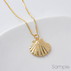 18K Gold Filled Dainty Scallop Shell Charm, ClamPendant, Cockle Shell, Seashell Charms, Beach Inspired Charm Supply, 20x19mm, CP2099