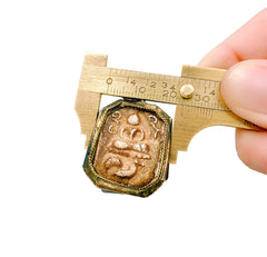 24K Gold Filled Sitting Buddha Charm Pendant, Sitting Buddha Charm, Rustic Buddha, Sitting Buddha, Buddha Necklace, 32x25mm, CP985