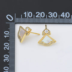 18K Gold Filled 1 pair Mother Of Pearl Gingko Leaf Stud Earrings, Leaf Pearl Earrings, Wedding Earrings, Everyday Earrings, Gift for Her, ER283