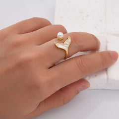 18K Gold Filled Shell Fishtail Ring with Half Perforated Pearl Holder, Mermaid Tail Open Ring, Stylish Open Ring, Whale Tail Pearl Ring, RG217