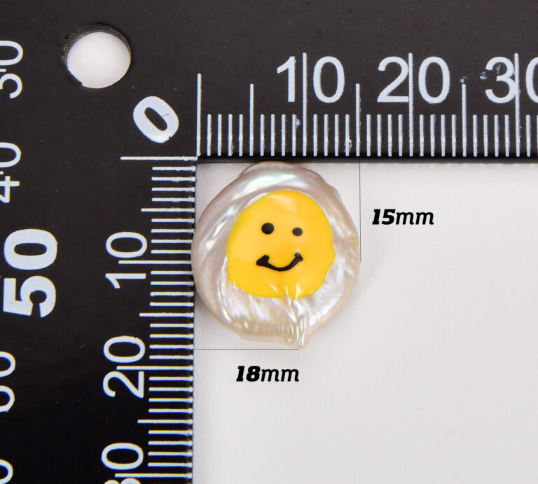 Smiley Face Pearl Beads, Freshwater Pearl Smiley Face Beads, Acrylic Pearl Charm, Round Smiley Bead, 18x15mm, BD126