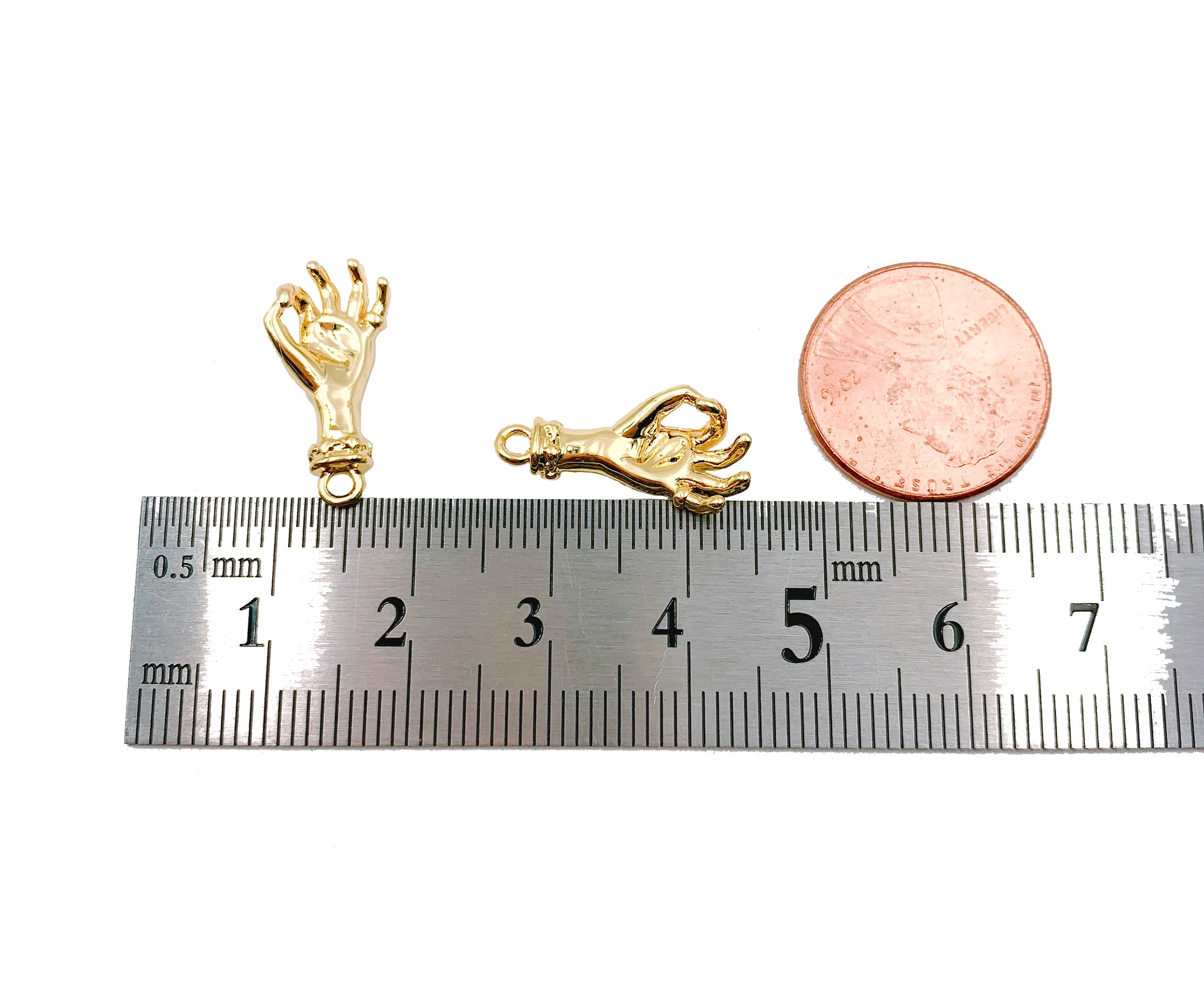 OK Hand Sign Charm Pendant, 18K Gold Hand Sign Charm, Hand Gesture Charm, Ok Hand Sign Charm, Hand Sign Charm, 19x9mm, CP1114