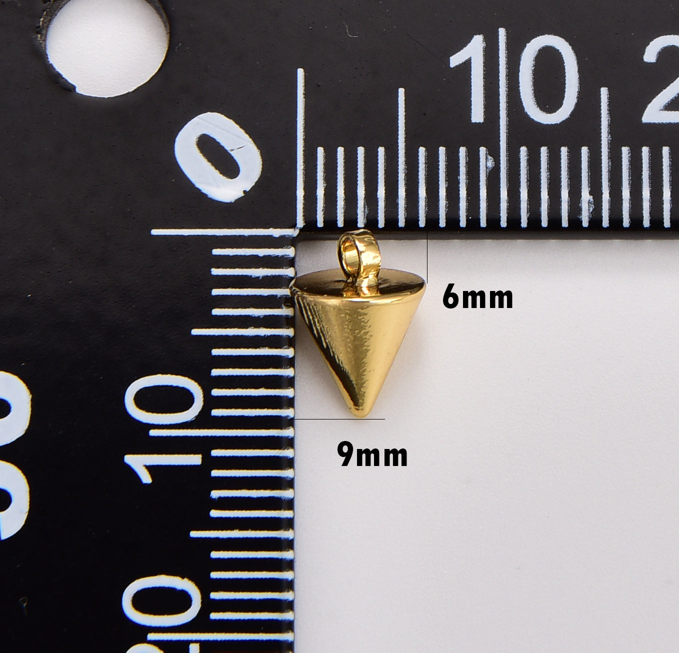 Dainty Pendulum Charm 18K Gold Spike Jewelry Making, Gold Jewelry Component, 9x7mm, CP1359