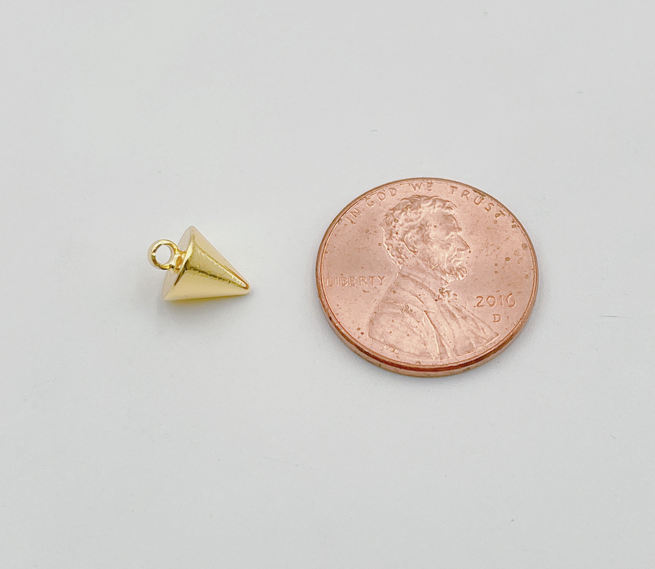 Dainty Pendulum Charm 18K Gold Spike Jewelry Making, Gold Jewelry Component, 9x7mm, CP1359