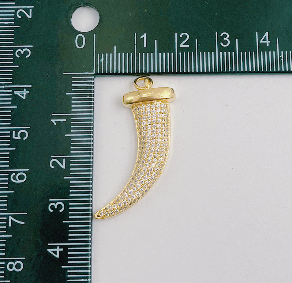 18K Gold Horn Charm, Tusk Horn Pendant Tibetan Ethnic Tribal Pendant Bohemian Tusk Horn Pendant for Necklace Jewelry Making, CP1371