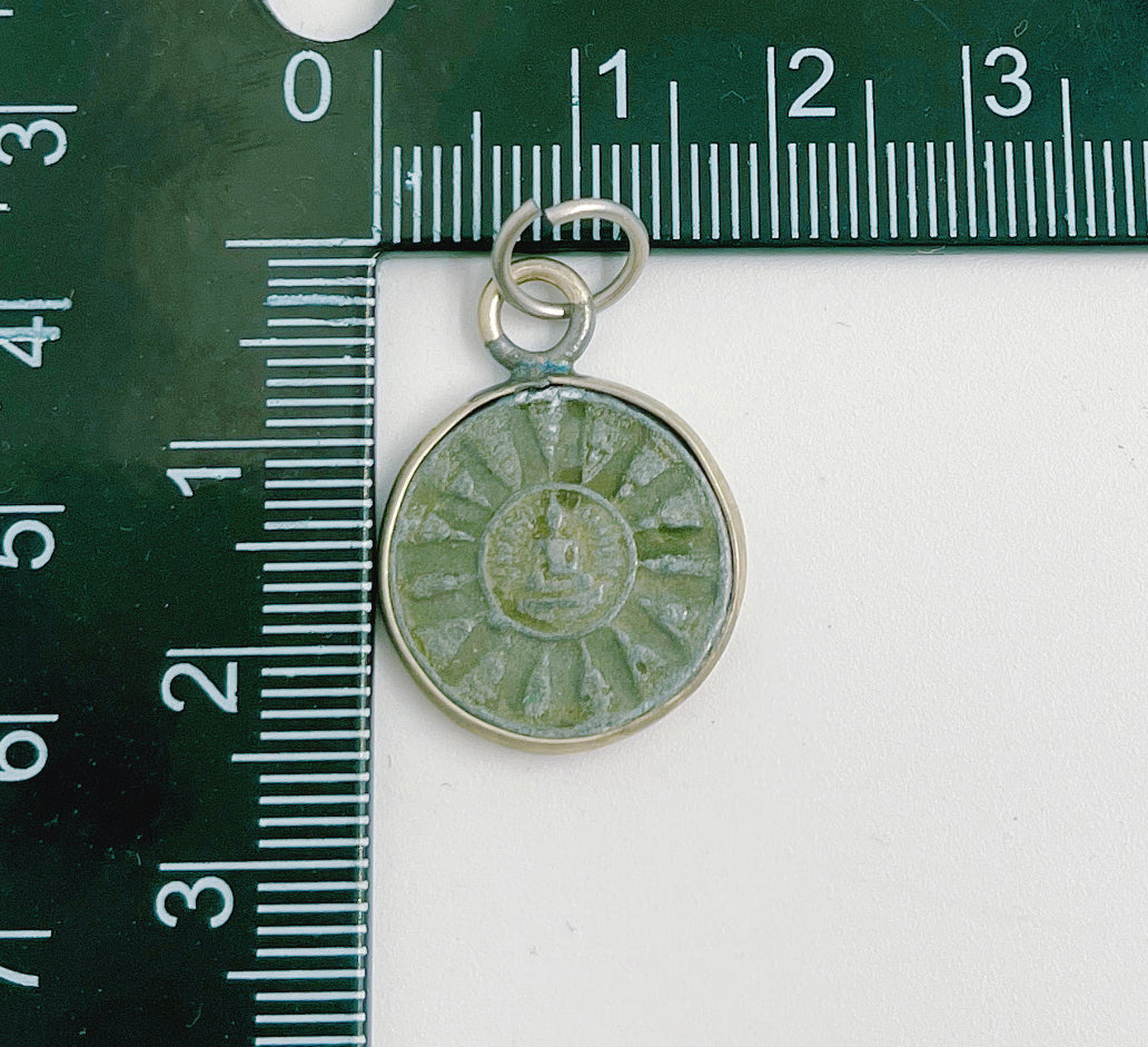 Antique Buddha Charm, Meditate Buddha Charm, Buddha Amulet Necklace Protection Charm for Religious Jewelry Making, 24x18mm, CP1408