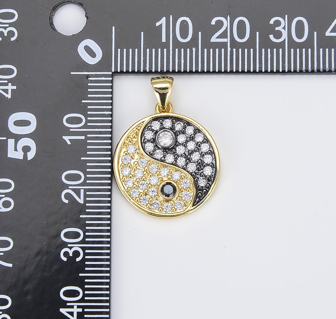 18K Gold Yin Yang Charm, Dainty Yin & Yang Charms for Meditation Mindfulness Jewelry Yoga Charms, Gift for Her, 25x18mm, CP1425