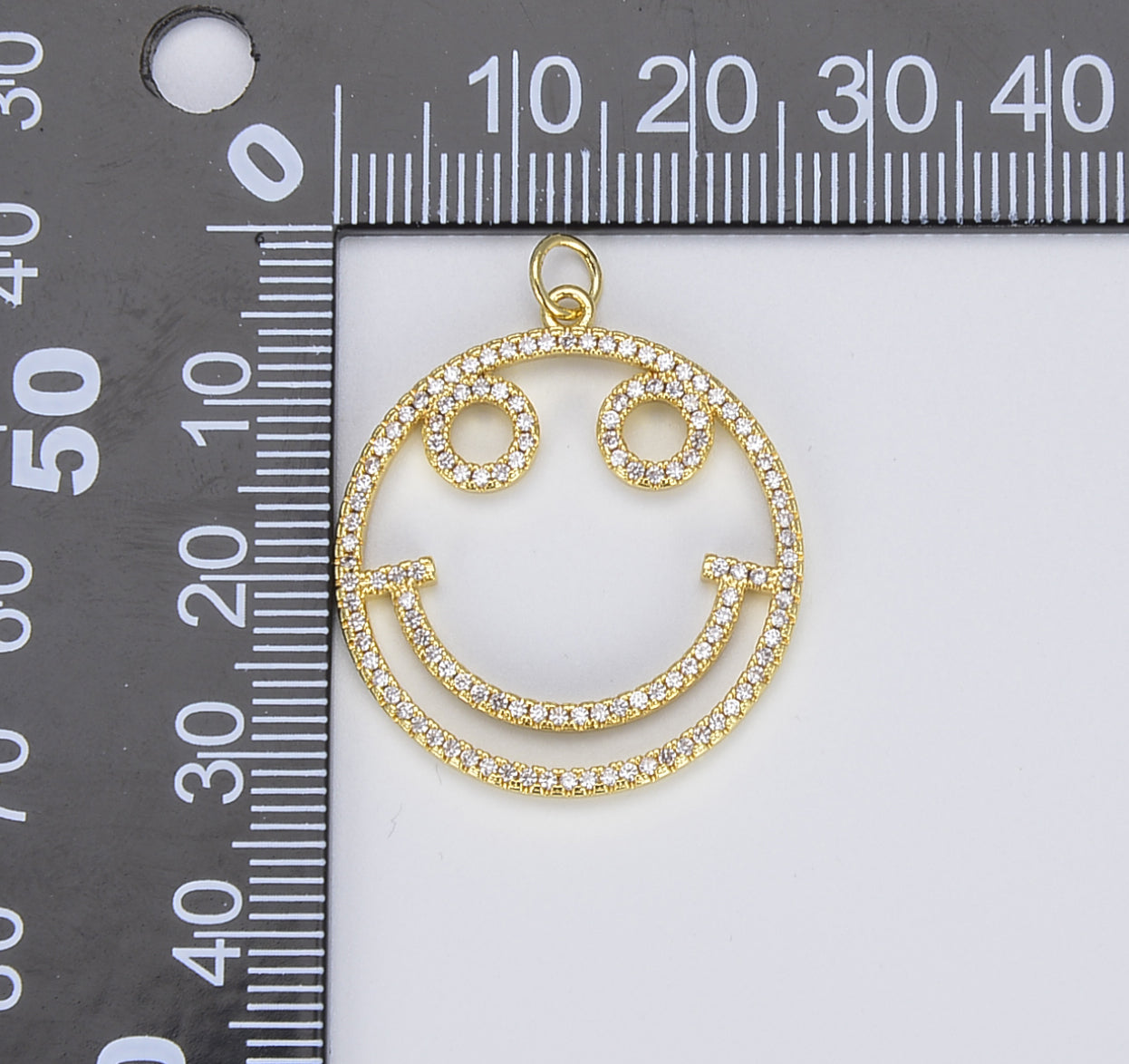 18K Gold Happy Face Charm, Emoji Charm, Gold Smile Charm Pendant Smiley Face Charms for Necklace Earring Bracelet Supply, CP1446