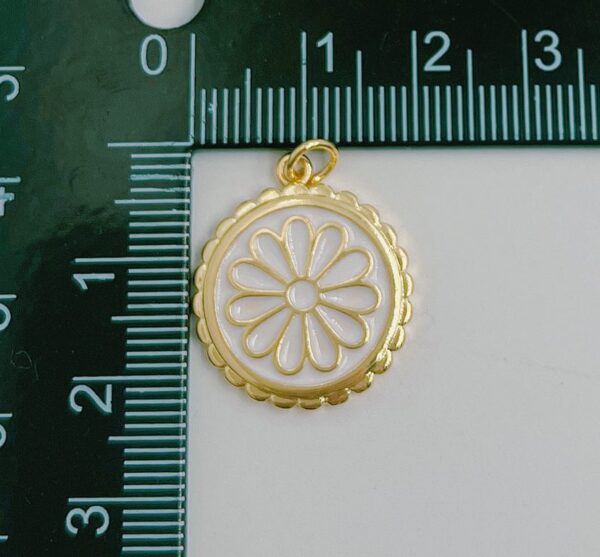 18K Gold Filled Dainty Colorful Enamel Daisy Charms, CP1497