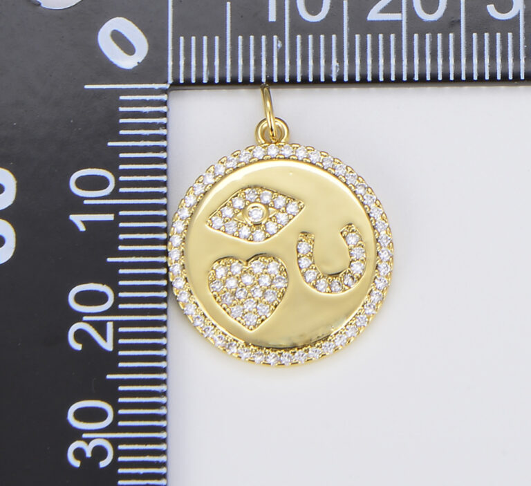 18K Gold Filled Good Luck Medallion Charm, CP1513