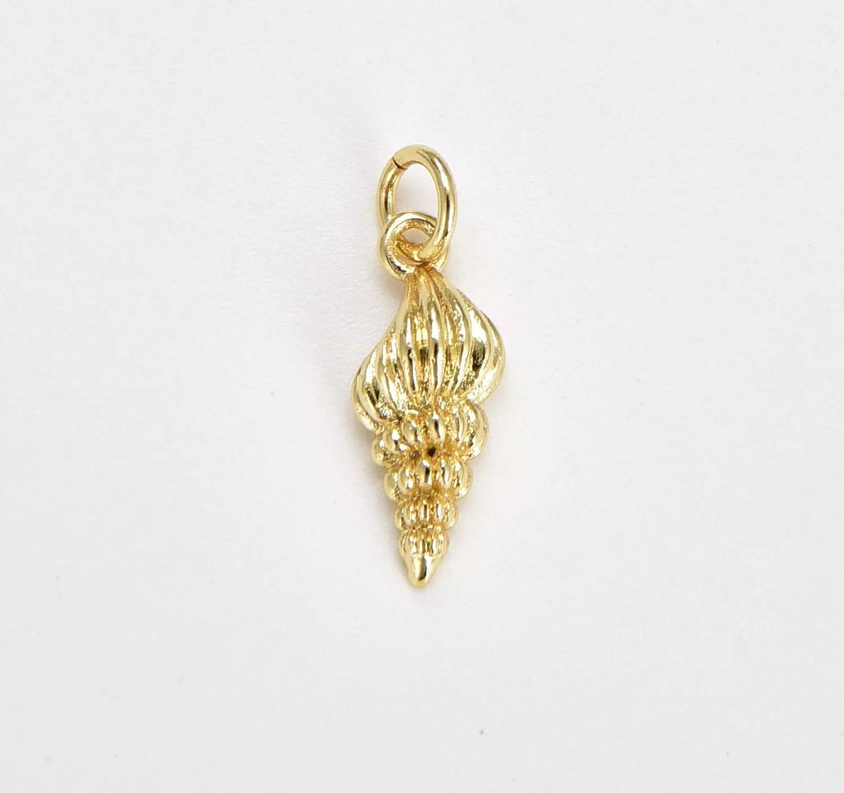 18K Gold Filled Sea Shell Charm, CP1521