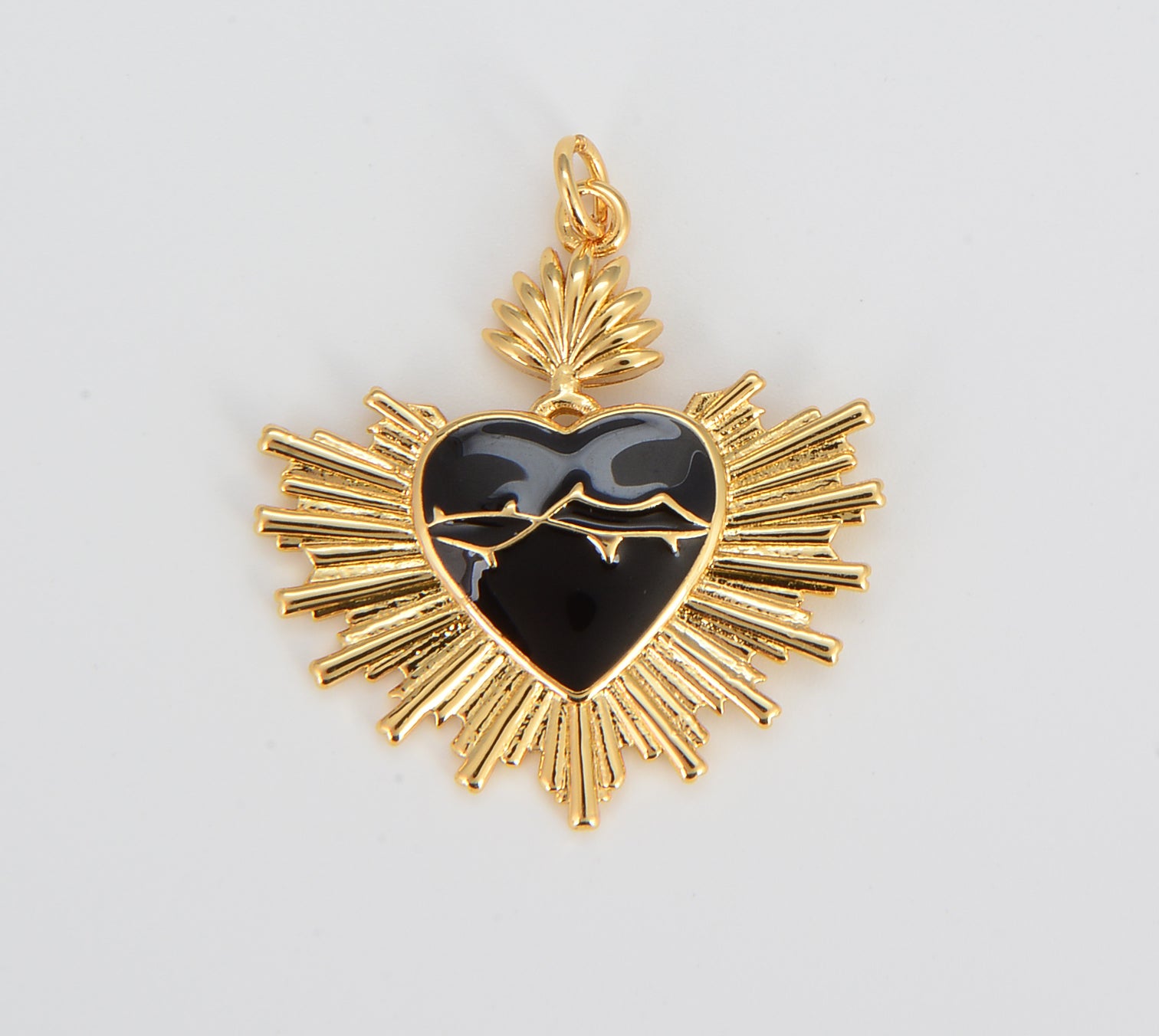 Dainty Heart Charm, Enamel Heart Pendant with Sunray, Gold Heart Charm for Bracelet Necklace Jewelry Making, 33x30mm, CP1595