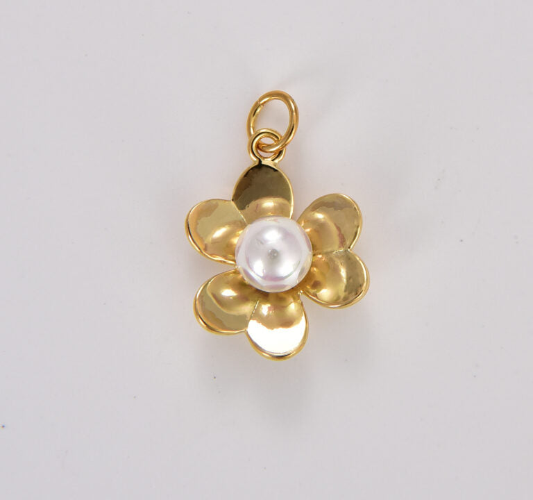 18K Gold Filled Pearl Flower Charm, Minimalistic Floral Pendant, Shell Pearl Flower Pendant for Necklace Bracelet Jewelry Making, CP1776