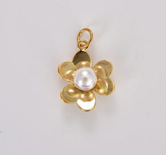 18K Gold Filled Pearl Flower Charm, Minimalistic Floral Pendant, Shell Pearl Flower Pendant for Necklace Bracelet Jewelry Making, CP1776