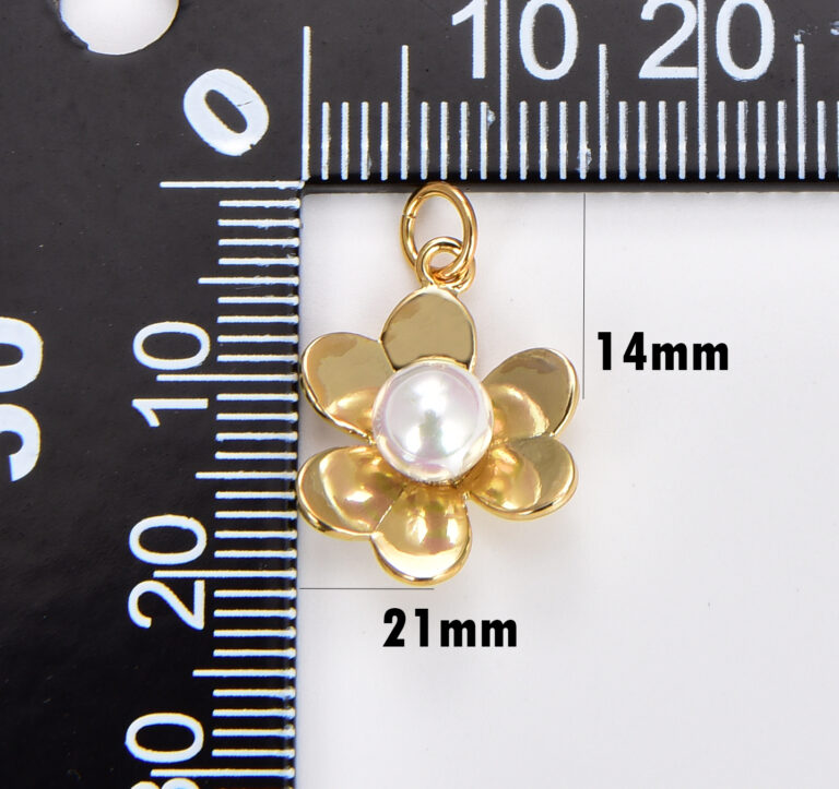 18K Gold Filled Pearl Flower Charm, Minimalistic Floral Pendant, Shell Pearl Flower Pendant for Necklace Bracelet Jewelry Making, CP1776