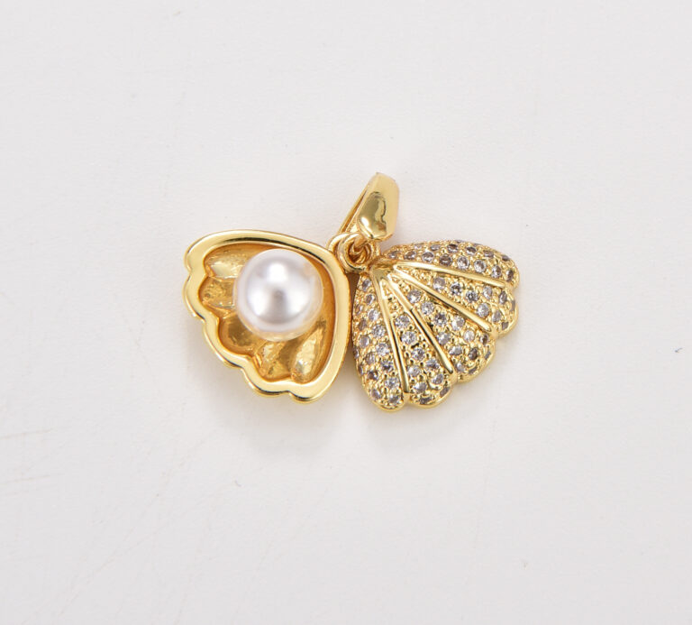 18K Gold Filled Dainty Starfish Pearl Charm, Clam Pearl Pendant, Shell Charm, Beach Ocean Sea Life Charm, Gold Filled Pendant for Jewelry Making, CP1814