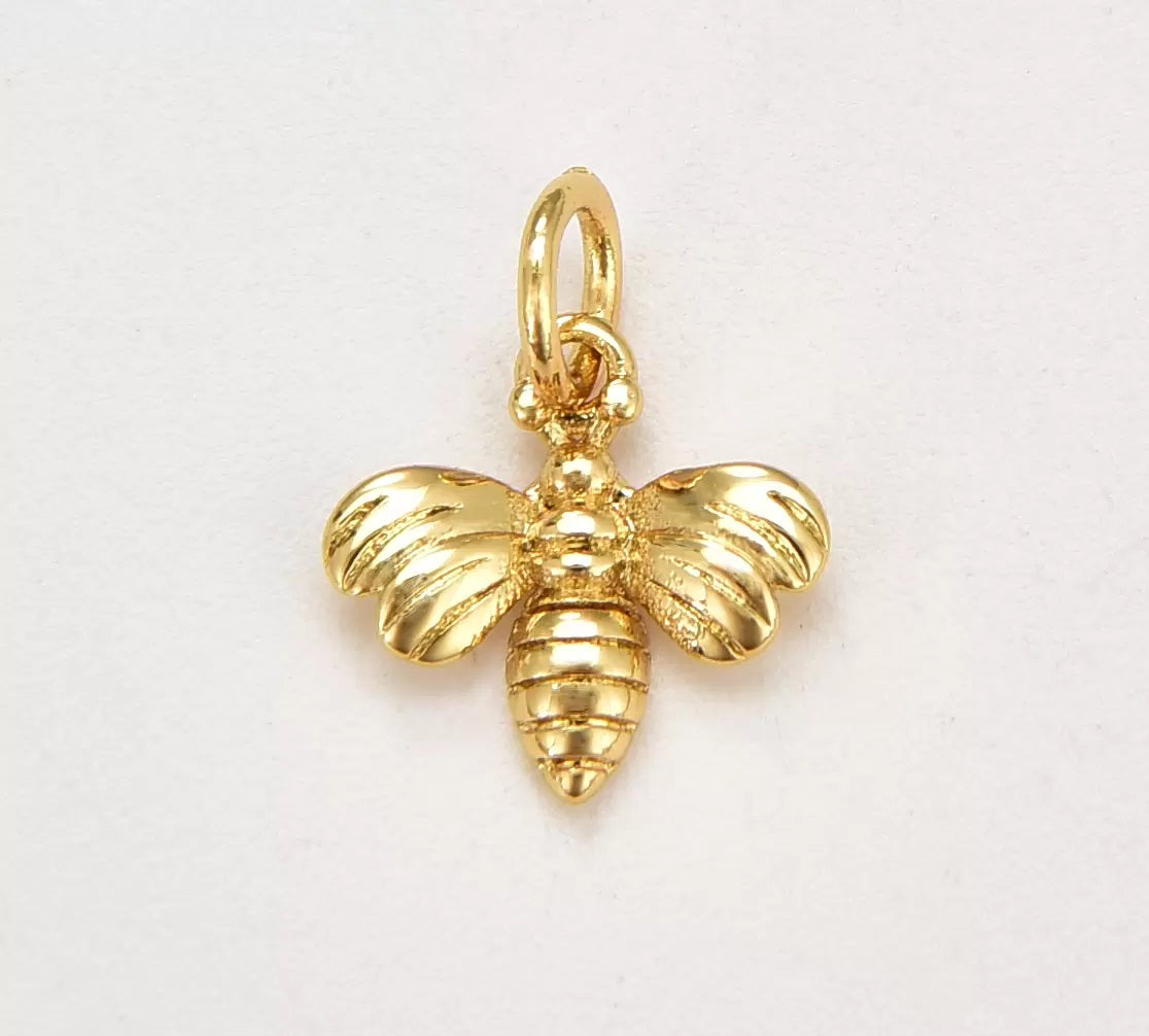 18K Gold Filled Dainty Queen Bee Charm, Gold Filled Bee Pendant, Insect Bug Pendant Charm for DIY Jewelry Add on Charm Bracelet Necklace Earring, CP1838