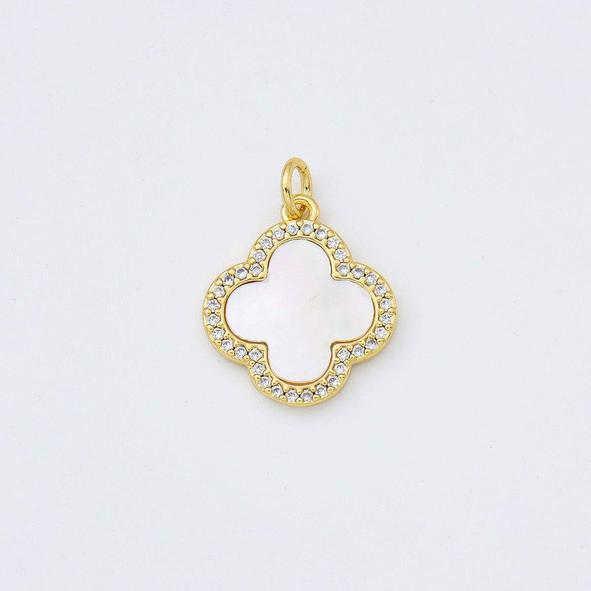 18K Gold Filled Lucky Clover Shell Pearl Charm, Four Leaf Clover Pendant, Mother Of Pearl Clover Pendant for DIY Jewelry Making Supply, CP1986