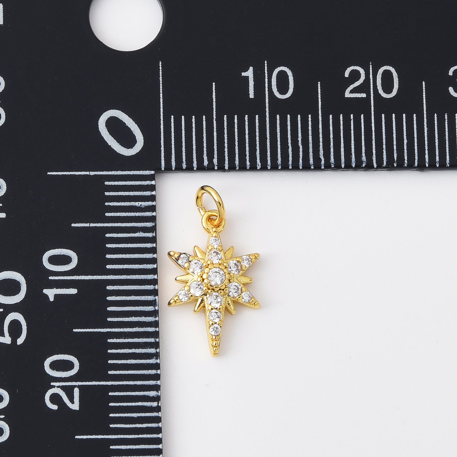 18K Gold Filled Dainty Gold North Star Charm, Bethlehem Star Pendant, Starburst Charm for Jewelry Making Supply, 14x9mm, CP2108