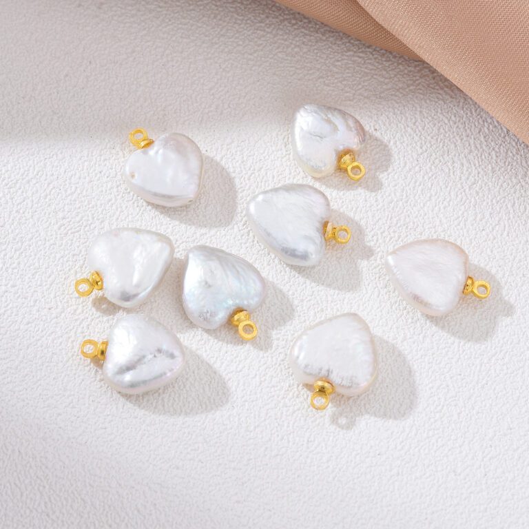 18K Gold Filled Dainty Heart Pearls Charm, Natural White Baroque Freshwater Pearls for Necklace Bracelet Earring Wedding Jewelry Making, CP2191