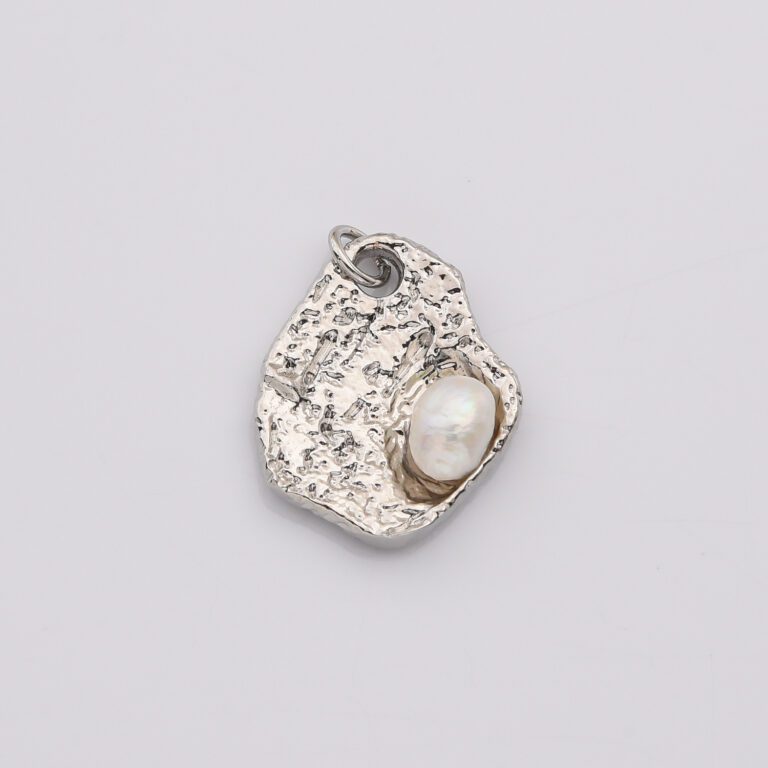 18K Gold Filled Oyster Pearl Charm, Freshwater Pearl Pendant, Ocean Charm, DIY Fashion Jewelry, CP2196
