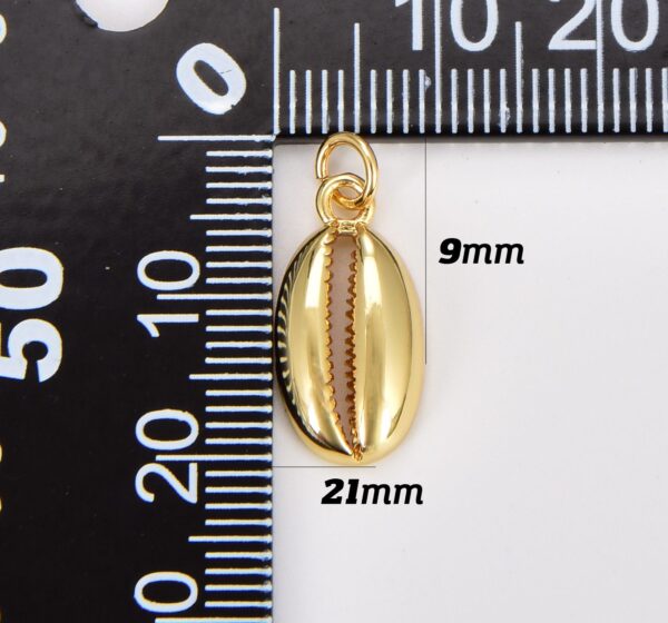 24K Gold Filled Cowrie Shell, Cowrie Shell Choker, Cowrie Shell Pendant, Cowrie Necklace, Beach Shell Pendant, DIY, Jewelry Making, 21x9mm, CP521