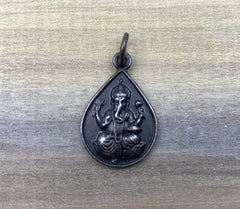 Black Ganesha Charm, Lord Ganesh Pendant, Ganesha Necklace, Elephant-headed Hindu God of beginnings, Religious Necklace, 25x16mm, CP574