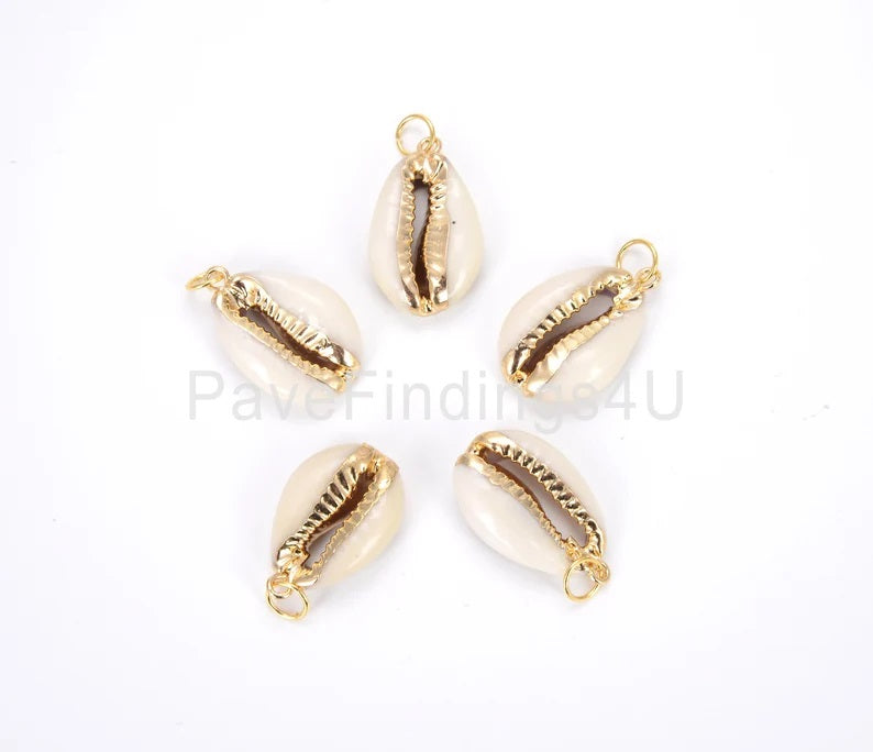 14K Gold Filled Cowrie Shell Charm Pendant, Seashell Charm, Natural Sea Shell Necklace, Shell Pendant, Cowrie Shell, 29x15mm, CP778