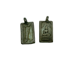 Antique Sitting Buddha Charm Pendant, Sitting Buddha Charm, Rustic Buddha, Sitting Buddha, Buddha Necklace, 25x13mm, CP986