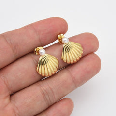 18K Gold Filled Seashell Pearl Stud Earrings, Clam Shell Earrings, Everyday Earrings, Summer Earrings, Gift for Her, 18x14mm, 1 pair, ER291